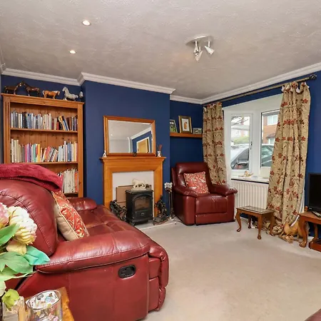7 Crestbrooke