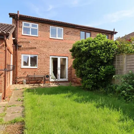 7 Crestbrooke *